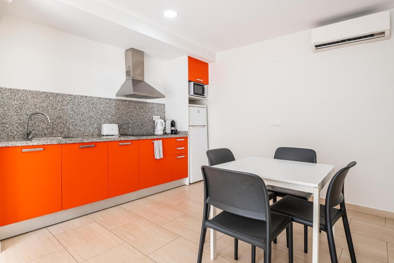 Aparthotel La Rosita Old Town B-21